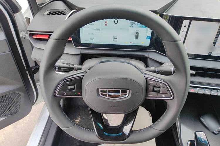 Used Geely Auto Binray 2024 Binrui COOL 1.5T DCT Longteng Edition Steering Wheel