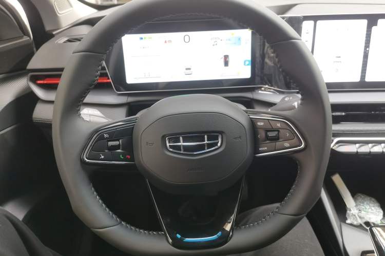 Used Geely Auto Binray 2024 Binrui COOL 1.5T DCT Longteng Edition Steering Wheel
