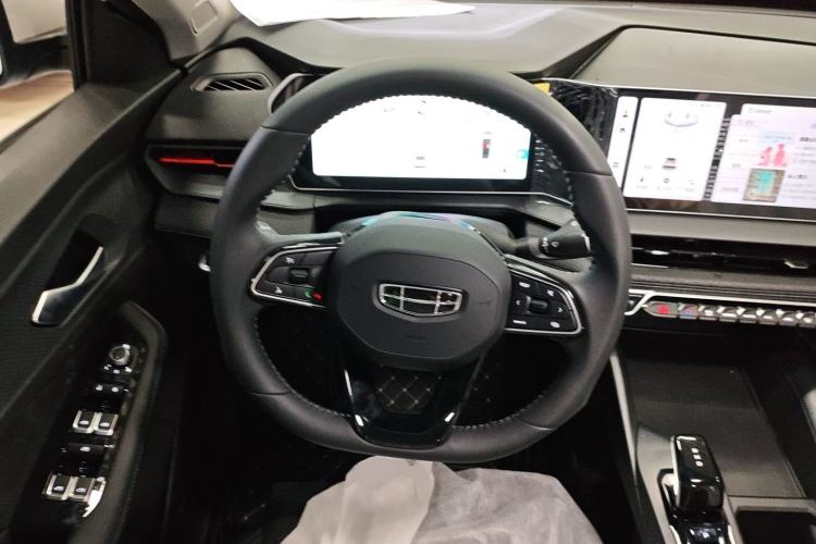 Used Geely Auto Binray 2024 Binrui COOL 1.5T DCT Longteng Edition Steering Wheel