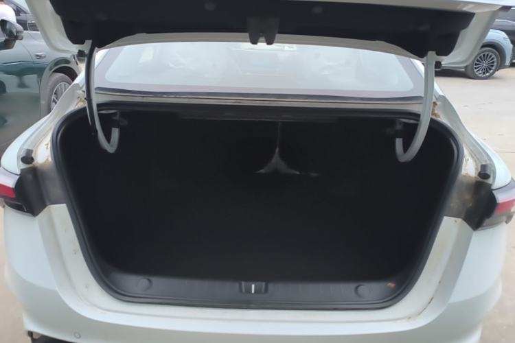Used Geely Auto Binray 2024 Binrui COOL 1.5T DCT Longteng Edition Trunk