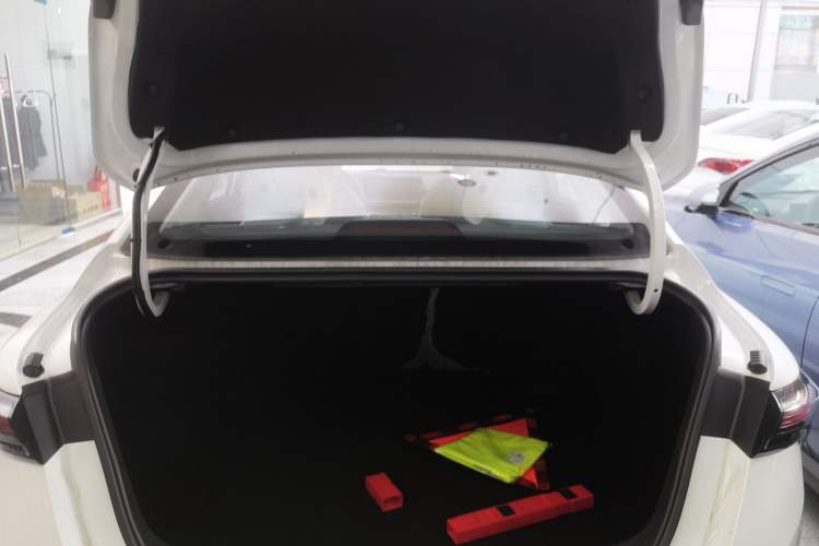 Used Geely Auto Binray 2024 Binrui COOL 1.5T DCT Longteng Edition Trunk
