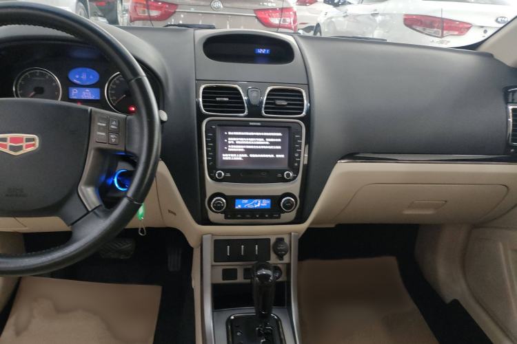 Used Geely Auto Classic Emgrand 2013 Sedan 1.8L CVT Prestige Model Interior 6