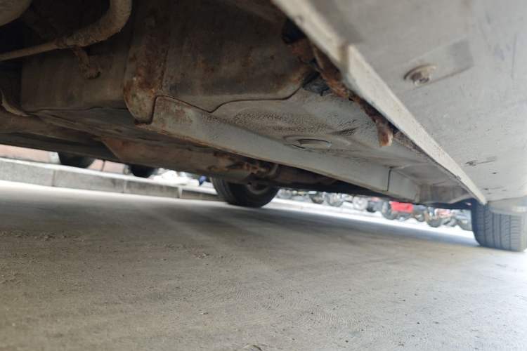 Used Geely Auto Classic Emgrand 2009 Sedan 1.8L Manual Comfort Model Chassis Rear Right