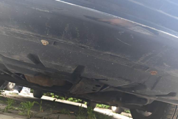 Used Geely Auto Classic Emgrand 2010 Sedan 1.8L Manual Luxury Model Chassis Front