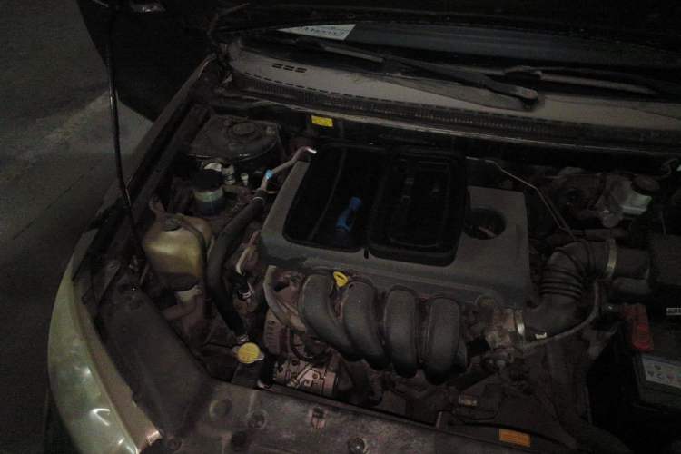 Used Geely Auto Classic Emgrand 2010 Sedan 1.8L Manual Standard Model Engine Bay Right
