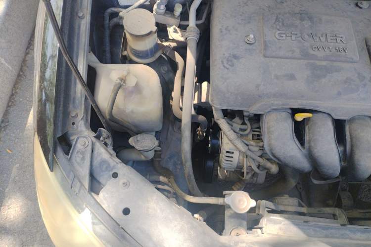 Used Geely Auto Classic Emgrand 2010 Sedan 1.8L Manual Luxury Model Engine Bay Right