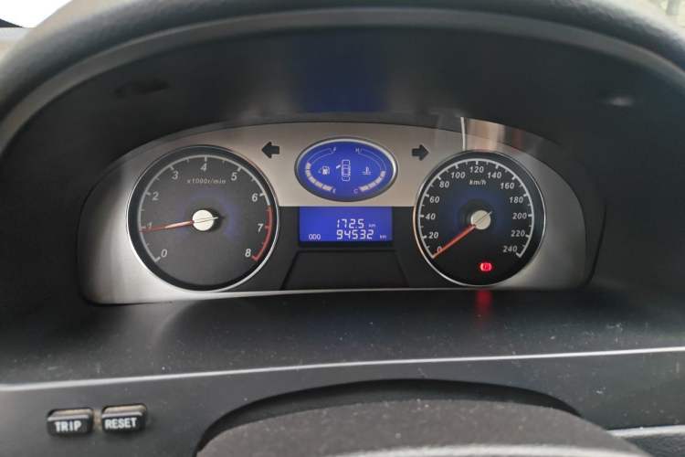 Used Geely Auto Classic Emgrand 2010 Sedan 1.8L Manual Luxury Model Instrument Cluster