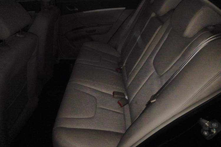 Used Geely Auto Classic Emgrand 2010 Sedan 1.8L Manual Standard Model Left Rear Seat