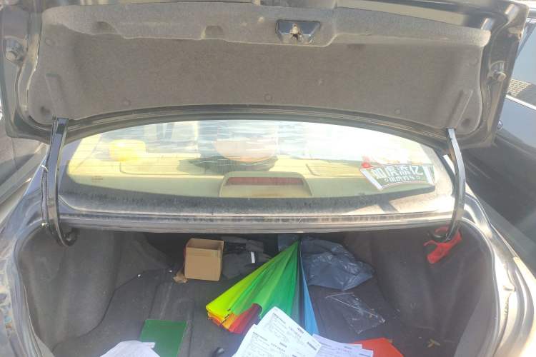 Used Geely Auto Classic Emgrand 2010 Sedan 1.8L CVT with Sunroof Trunk