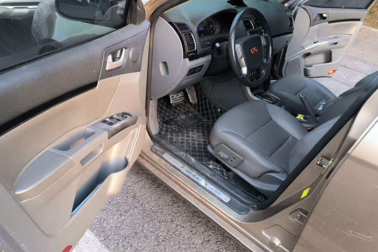 Used Geely Auto Classic Emgrand 2010 Sedan 1.8L CVT Luxury Model Driver Seat