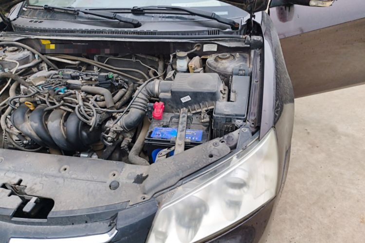 Used Geely Auto Classic Emgrand 2010 Sedan 1.8L Manual Luxury Model Engine Bay Left