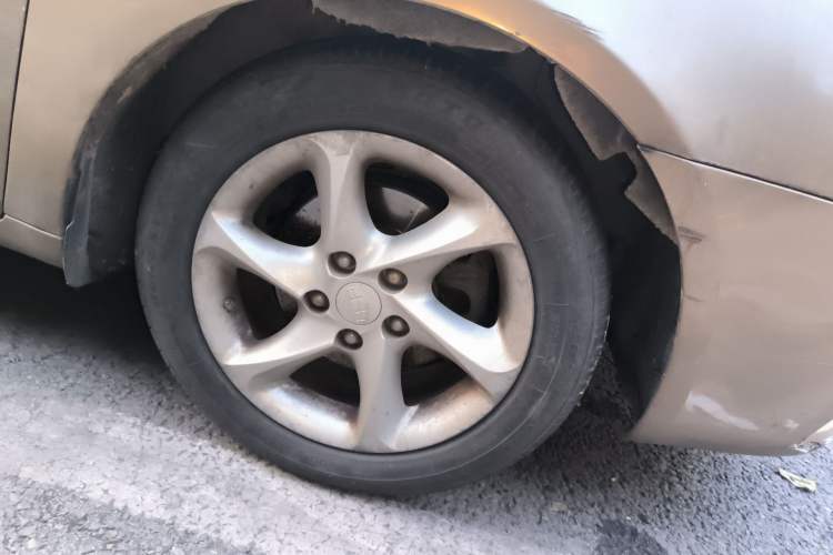 Used Geely Auto Classic Emgrand 2010 Sedan 1.8L CVT Luxury Model Right Front Wheel Hub