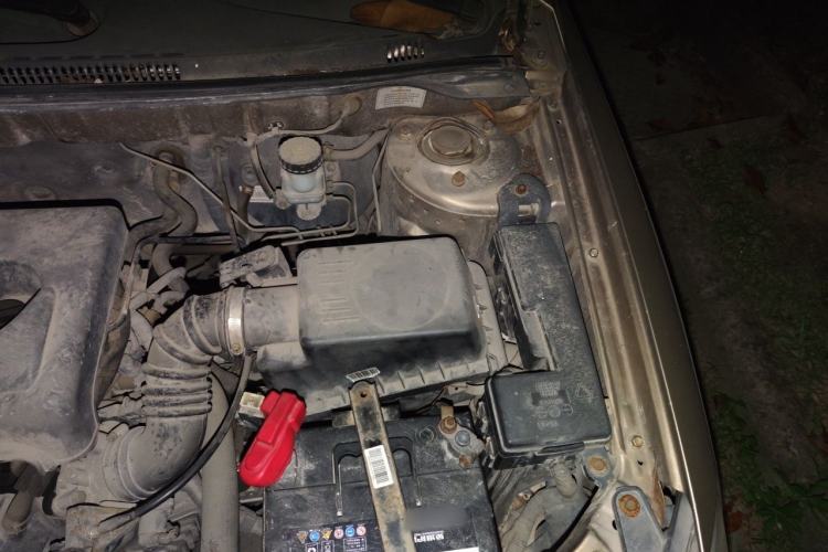 Used Geely Auto Classic Emgrand 2010 Sedan 1.8L Manual Standard Model Engine Bay Left