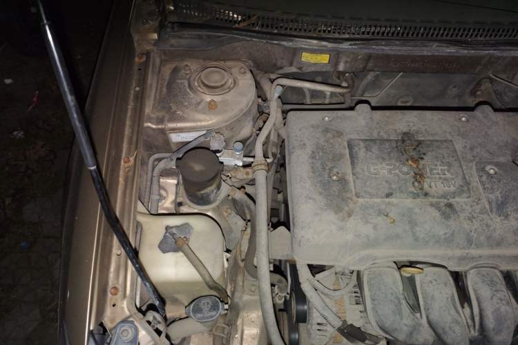 Used Geely Auto Classic Emgrand 2010 Sedan 1.8L Manual Standard Model Engine Bay Right