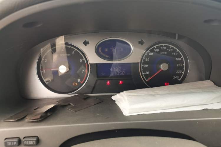 Used Geely Auto Classic Emgrand 2010 Sedan 1.8L Manual Luxury Model Instrument Cluster