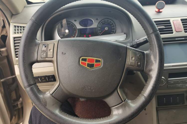 Used Geely Auto Classic Emgrand 2010 Sedan 1.8L Manual Luxury Model Steering Wheel