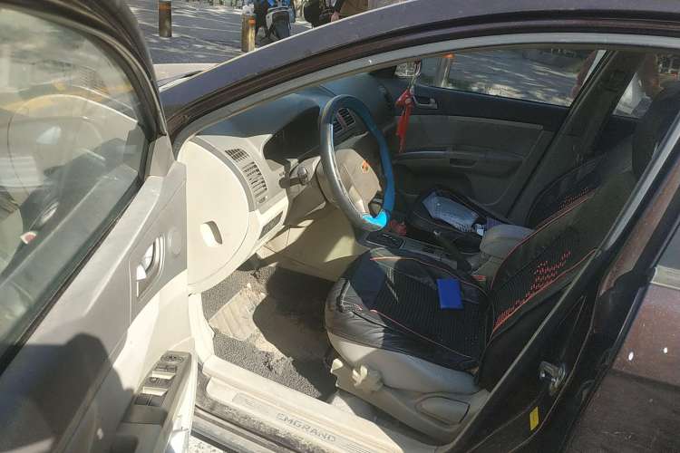 Used Geely Auto Classic Emgrand 2010 Hatchback 1.8L CVT Elite Model Driver Seat