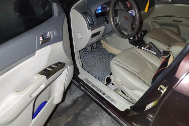 Used Geely Auto Classic Emgrand 2010 Hatchback 1.5L Manual Comfort Edition Driver Seat