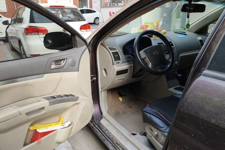 Used Geely Auto Classic Emgrand 2010 Hatchback 1.8L CVT Luxury Model Driver Seat