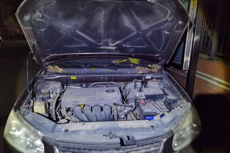 Used Geely Auto Classic Emgrand 2010 Hatchback 1.8L CVT Prestige Model Engine Bay