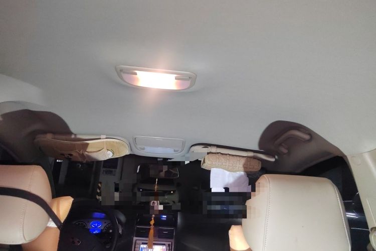 Used Geely Auto Classic Emgrand 2010 Hatchback 1.5L Manual Comfort Edition Headliner