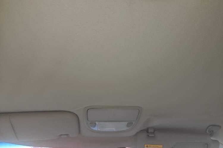 Used Geely Auto Classic Emgrand 2010 Hatchback 1.5L Manual Comfort Edition Headliner