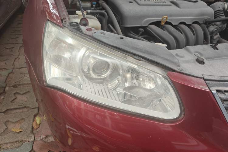 Used Geely Auto Classic Emgrand 2010 Hatchback 1.5L Manual Comfort Edition Right Front Headlight