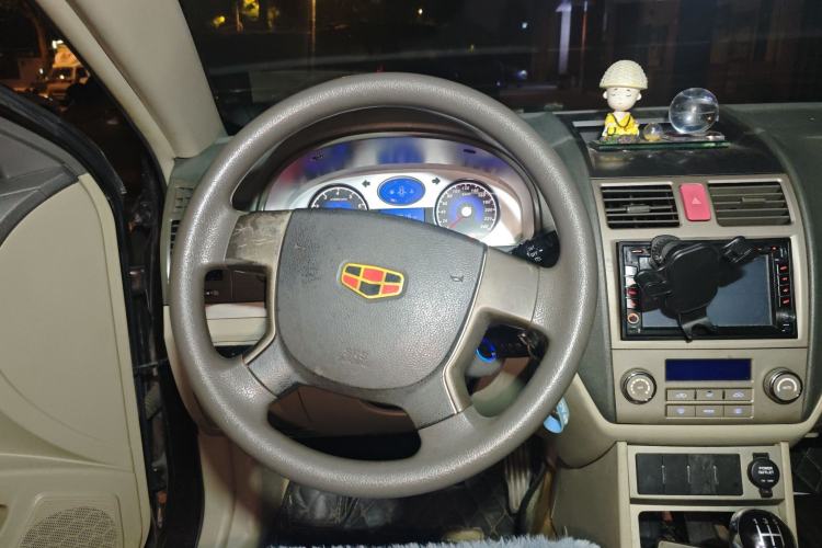 Used Geely Auto Classic Emgrand 2010 Hatchback 1.5L Manual Comfort Edition Steering Wheel