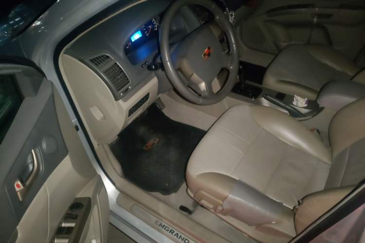 Used Geely Auto Classic Emgrand 2010 Sedan 1.8L CVT Luxury Model Driver Seat