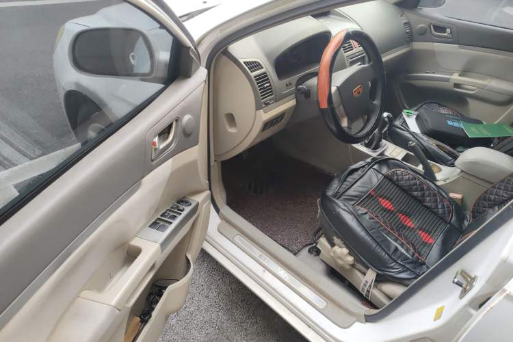 Used Geely Auto Classic Emgrand 2010 Hatchback 1.8L Manual Comfort Edition Driver Seat