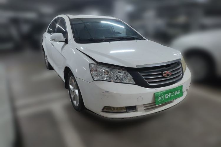 Used Geely Auto Classic Emgrand 2010 Sedan 1.8L Manual Luxury Model Front Right 45 Deg