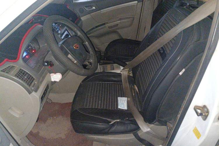 Used Geely Auto Classic Emgrand 2010 Hatchback 1.5L Manual Luxury Model Left Front Seat