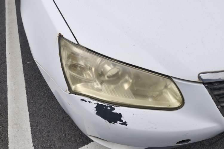 Used Geely Auto Classic Emgrand 2010 Hatchback 1.8L Manual Comfort Edition Right Front Headlight