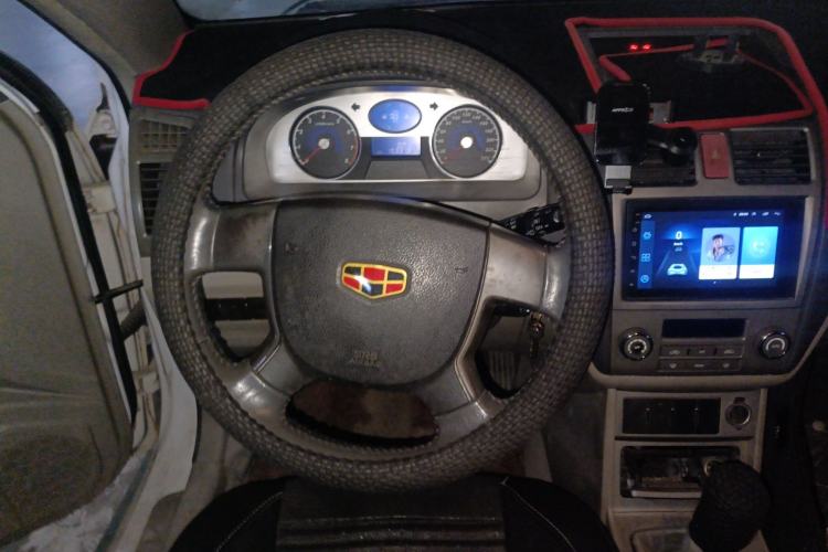 Used Geely Auto Classic Emgrand 2010 Hatchback 1.5L Manual Luxury Model Steering Wheel