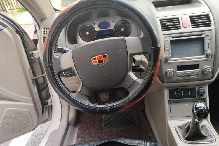 Used Geely Auto Classic Emgrand 2010 Hatchback 1.8L Manual Comfort Edition Steering Wheel