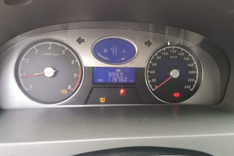 Used Geely Auto Classic Emgrand 2010 Sedan 1.8L Manual Standard Model Instrument Cluster