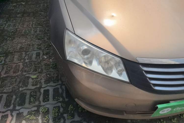 Used Geely Auto Classic Emgrand 2010 Sedan 1.8L CVT Luxury Model Right Front Headlight