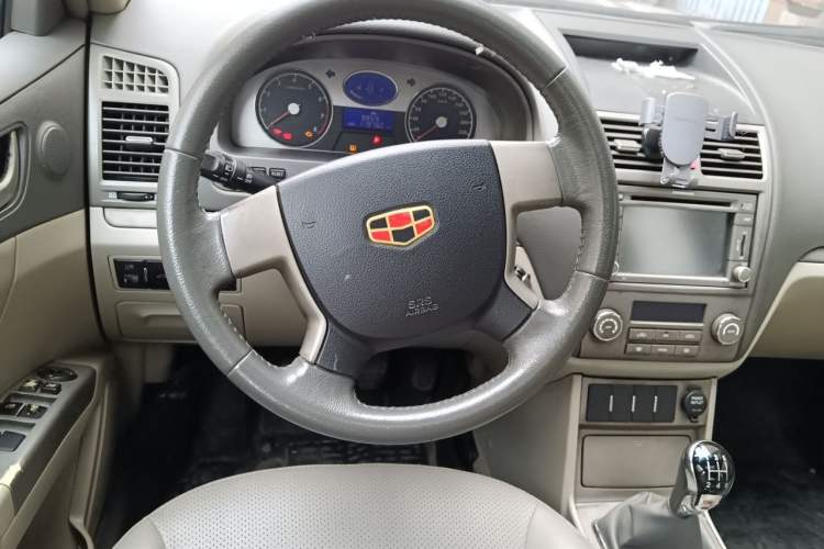 Used Geely Auto Classic Emgrand 2010 Sedan 1.8L Manual Standard Model Steering Wheel