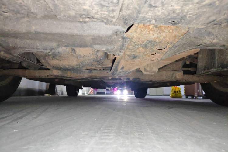 Used Geely Auto Classic Emgrand 2012 Sedan 1.5L Manual Standard Model Chassis Front