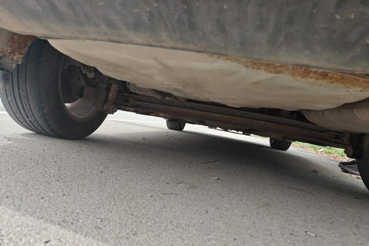 Used Geely Auto Classic Emgrand 2012 Sedan 1.8L Manual ESC Version Chassis Rear