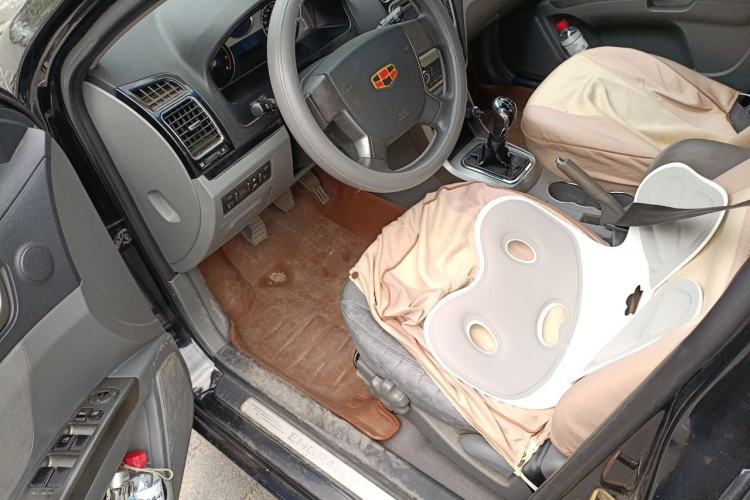 Used Geely Auto Classic Emgrand 2012 Sedan 1.8L Manual Comfort Model Driver Seat