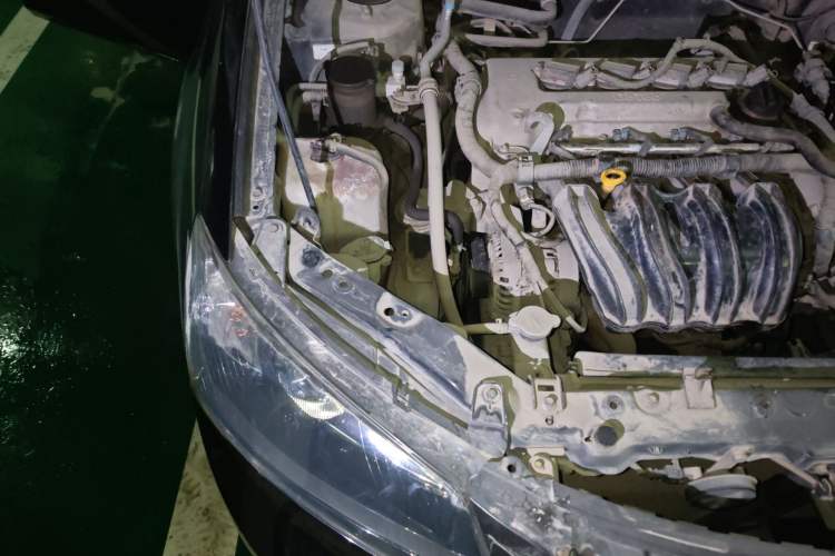 Used Geely Auto Classic Emgrand 2012 Sedan 1.5L Manual Chao Yue Huimin Model Engine Bay Right