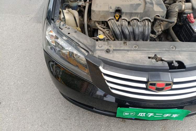 Used Geely Auto Classic Emgrand 2012 Sedan 1.8L Manual Comfort Model Engine Bay Right