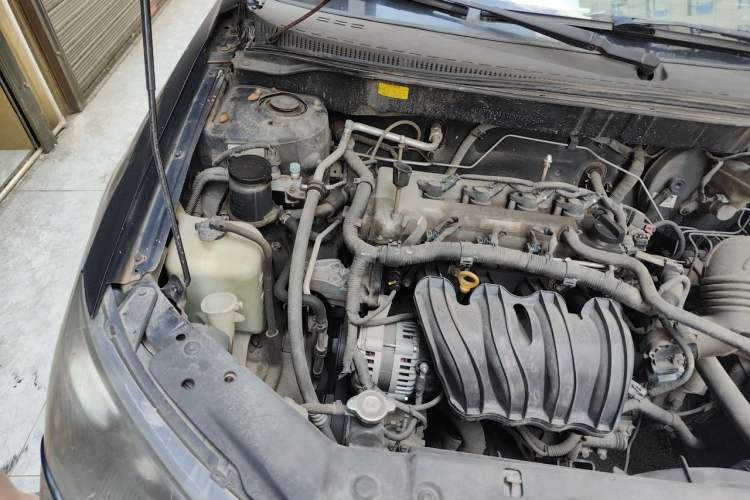 Used Geely Auto Classic Emgrand 2012 Sedan 1.5L Manual Comfort Model Engine Bay Right