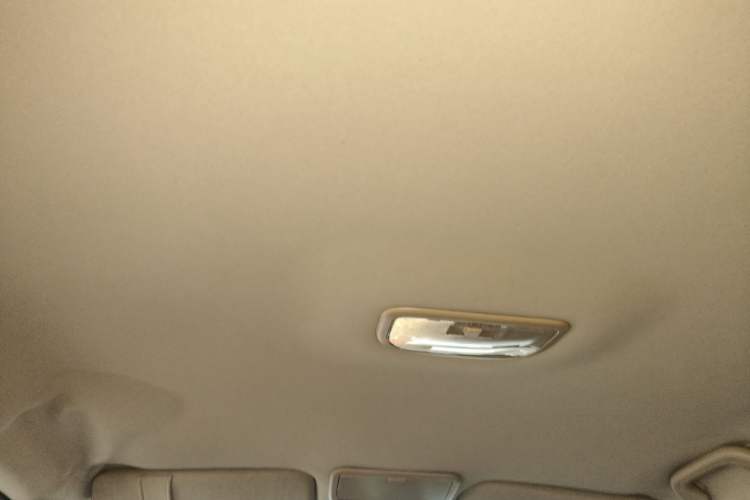 Used Geely Auto Classic Emgrand 2012 Sedan 1.5L Manual Comfort Model Headliner