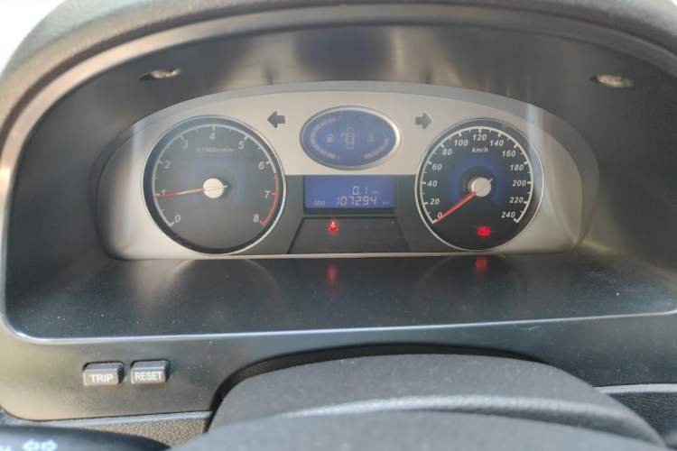 Used Geely Auto Classic Emgrand 2012 Sedan 1.5L Manual Comfort Model Instrument Cluster
