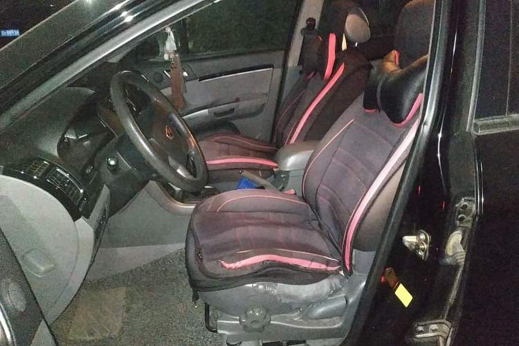 Used Geely Auto Classic Emgrand 2012 Sedan 1.8L Manual Comfort Model Left Front Seat