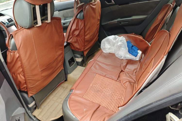 Used Geely Auto Classic Emgrand 2012 Sedan 1.5L Manual Chao Yue Huimin Model Left Rear Seat