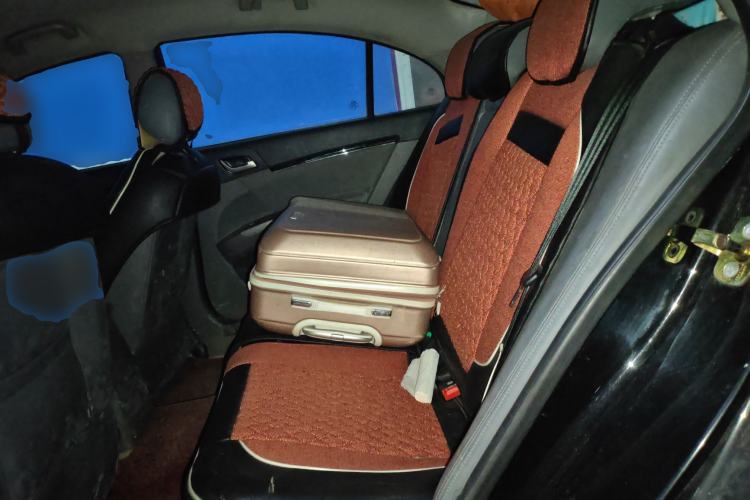 Used Geely Auto Classic Emgrand 2012 Sedan 1.5L Manual Standard Model Left Rear Seat