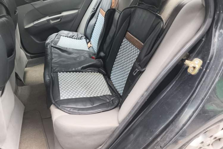 Used Geely Auto Classic Emgrand 2012 Sedan 1.5L Manual Chao Yue Model Left Rear Seat